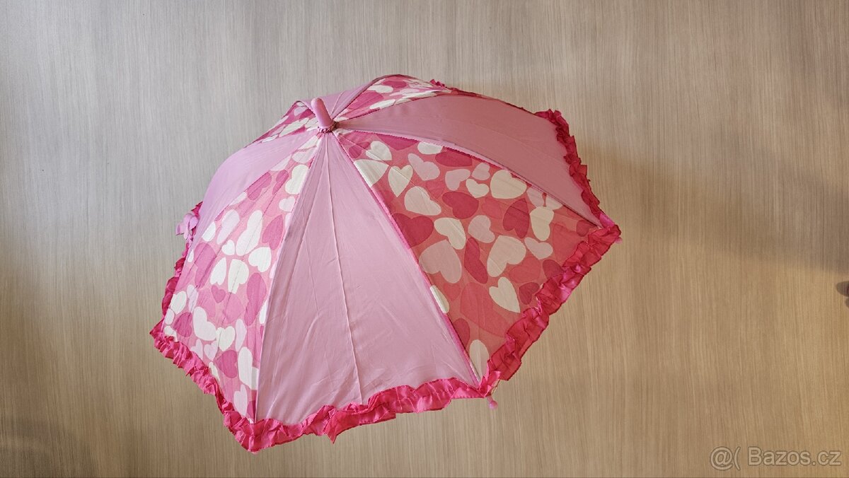 Dívčí deštník - 2