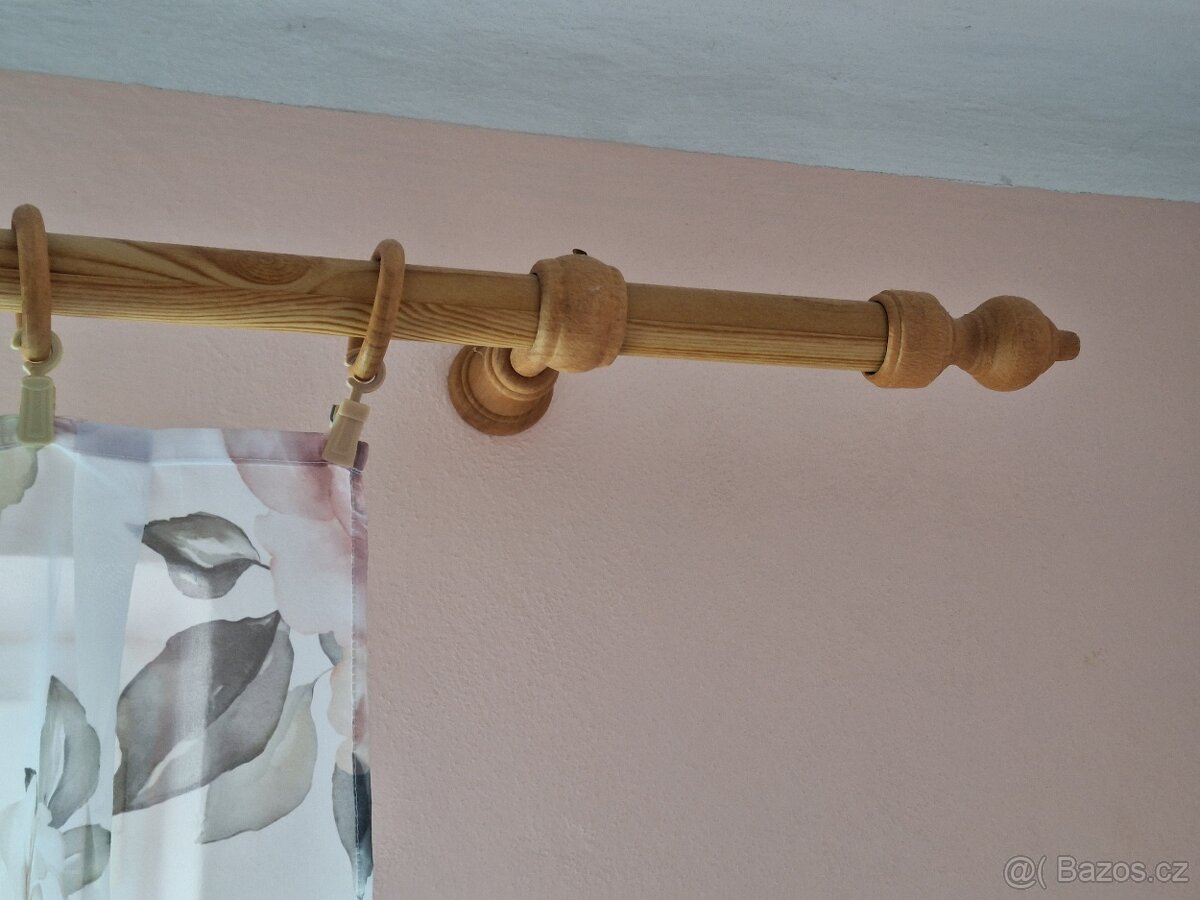 Prodám dřevěné (imitace) garnýže - 3 ks - 2