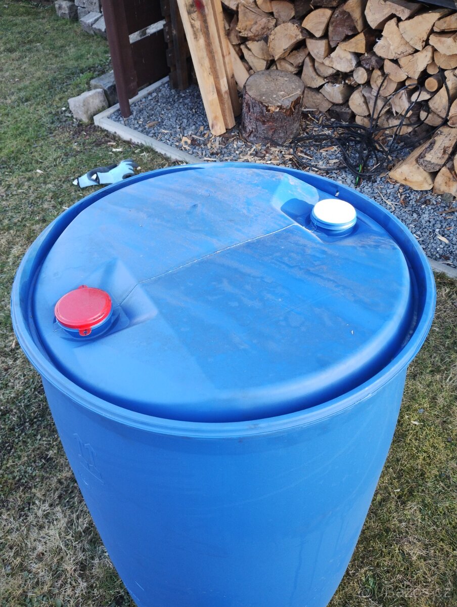 Plastový sud - 2