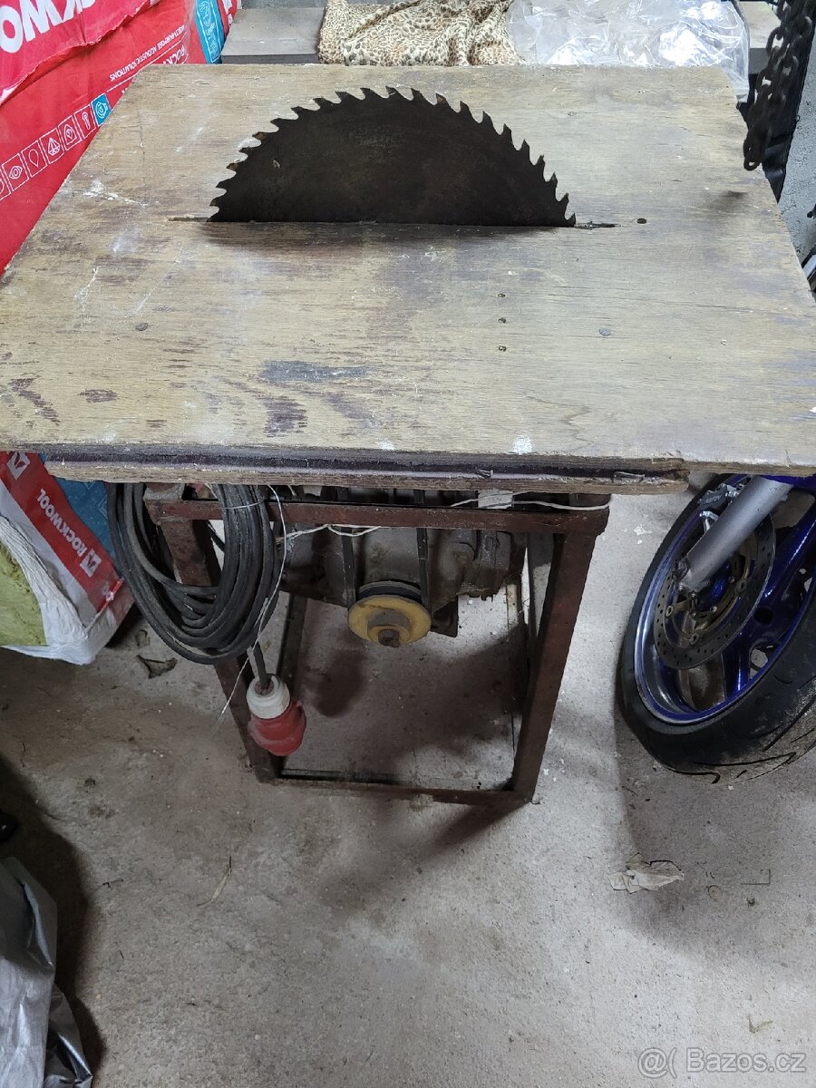 Prodám cirkulárku na 420V - 2