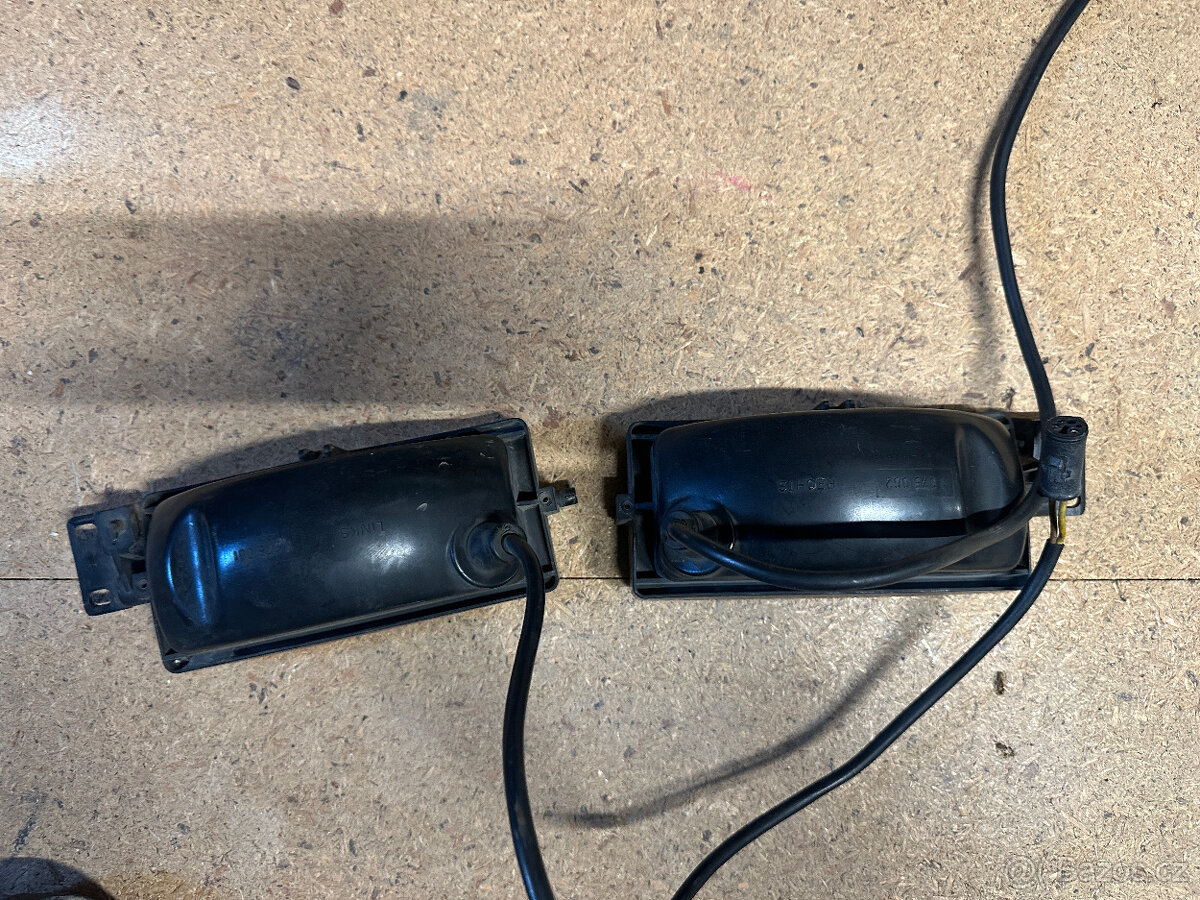 Predni mlhovky BMW 5 E28 sada L+P - 2