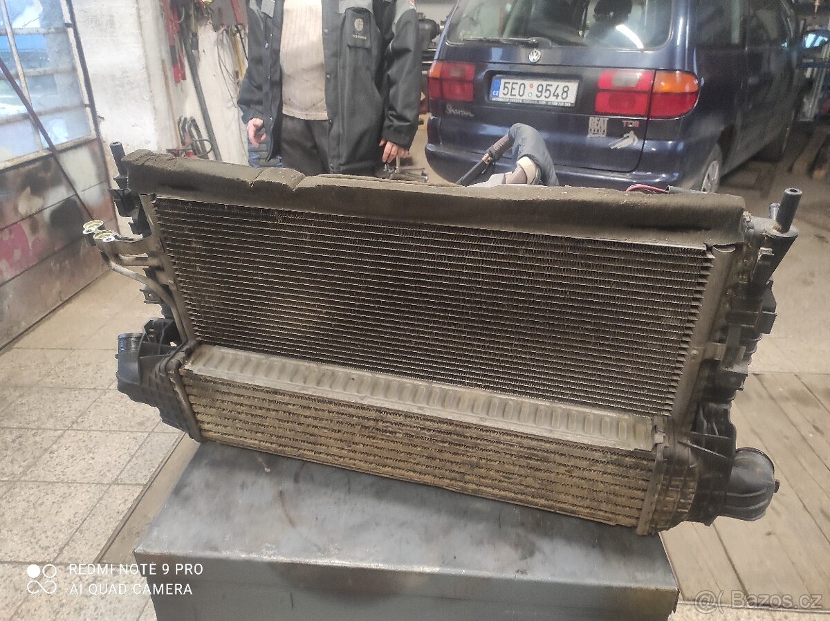 Ford Focus komplet chladiče 1.8 tdci - 2