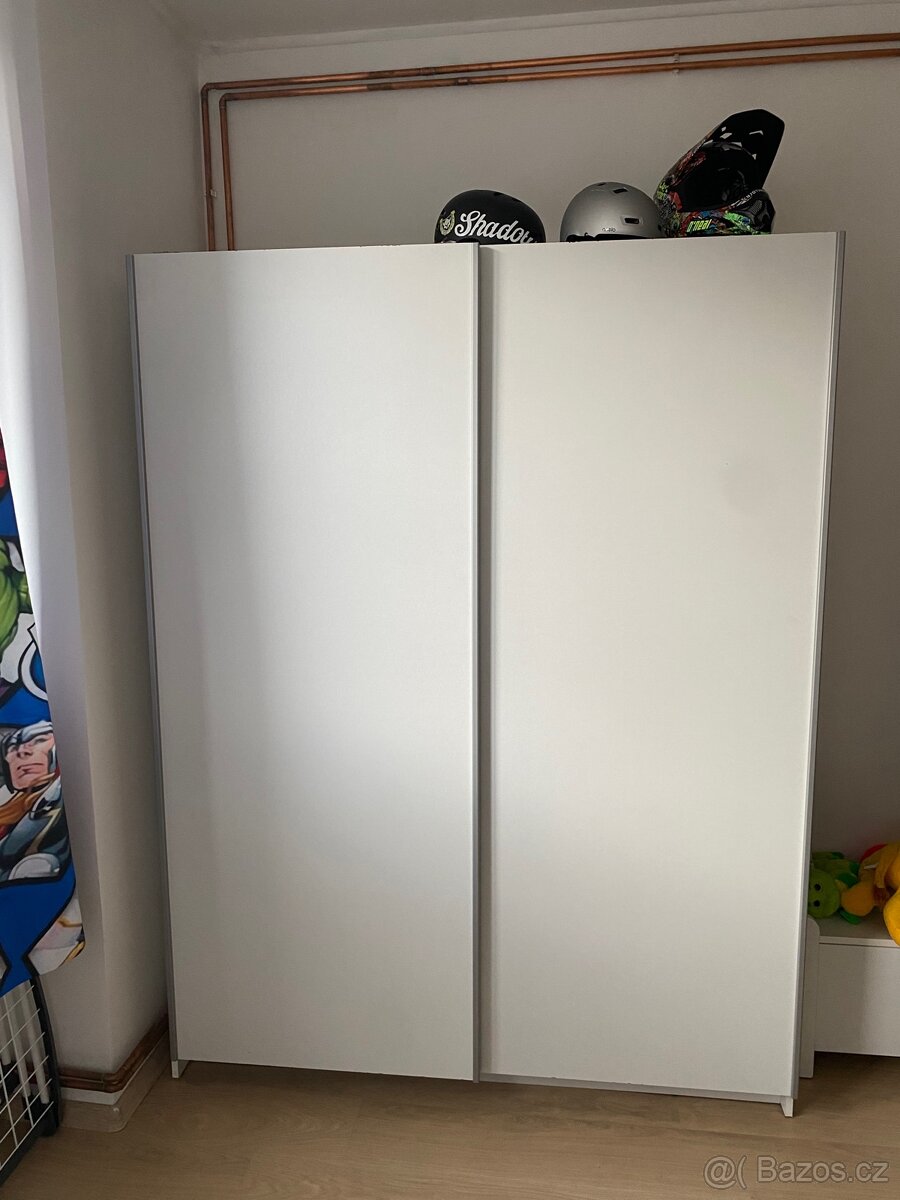 Šatní skříň 150 - 2