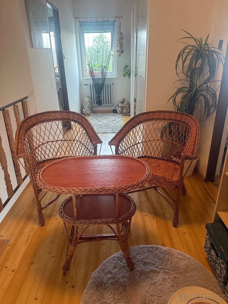 Slamneny nábytek - 2