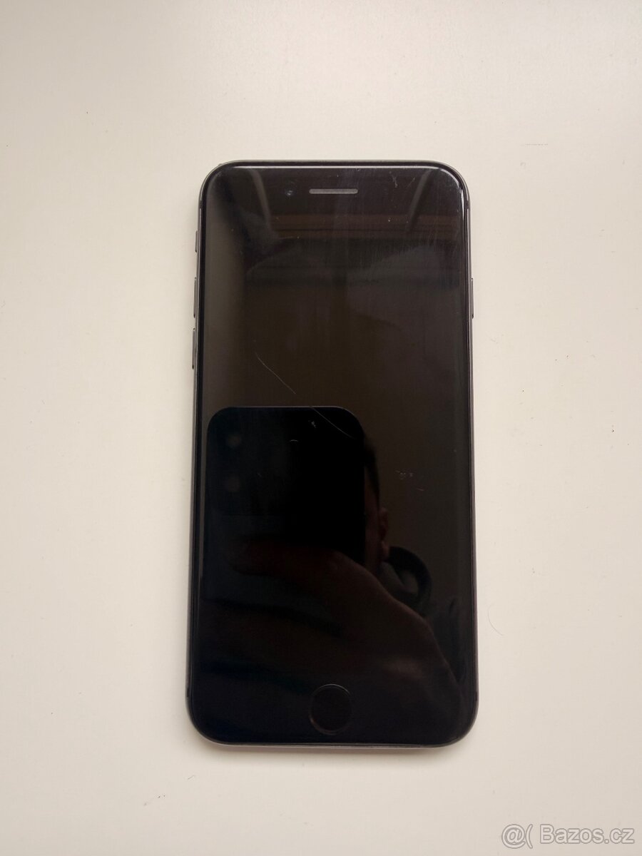 iPhone 8, 128 Gb - 2