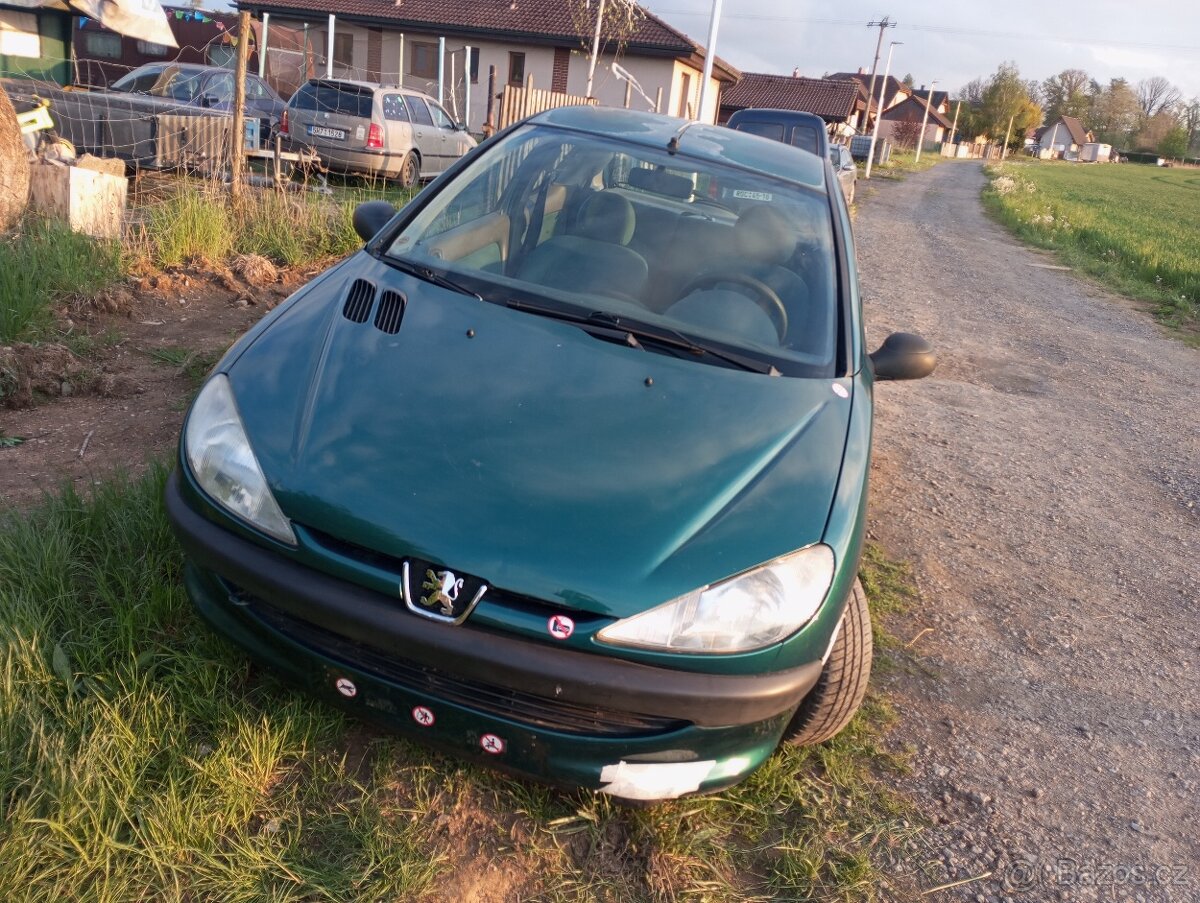 Peugeot - 2