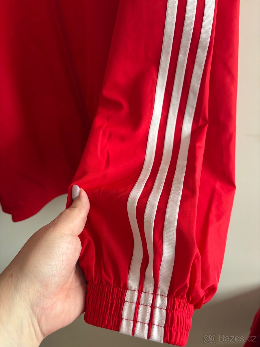 Nová větrovka Adidas - 2