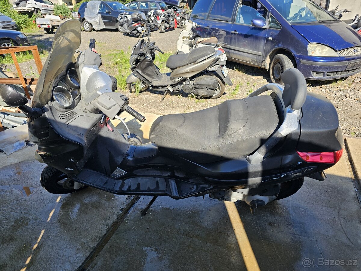 Piaggio Evo 125 - 2