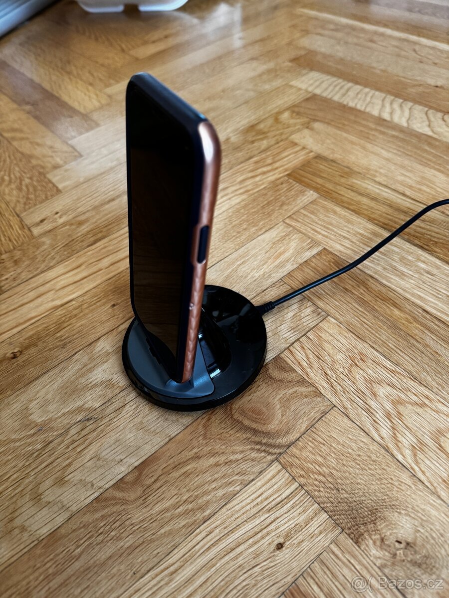 TOP STAV: Dobíjecí kolébka Kidigi pro iPhone - 2