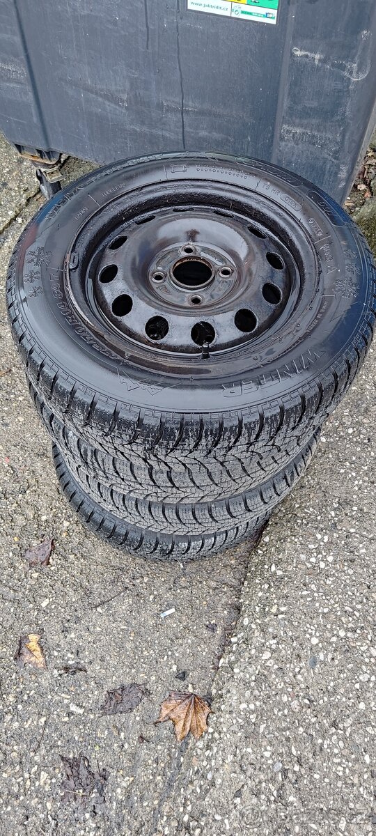 Zimní Pneu 175/70 R14 s disky Ford - 2