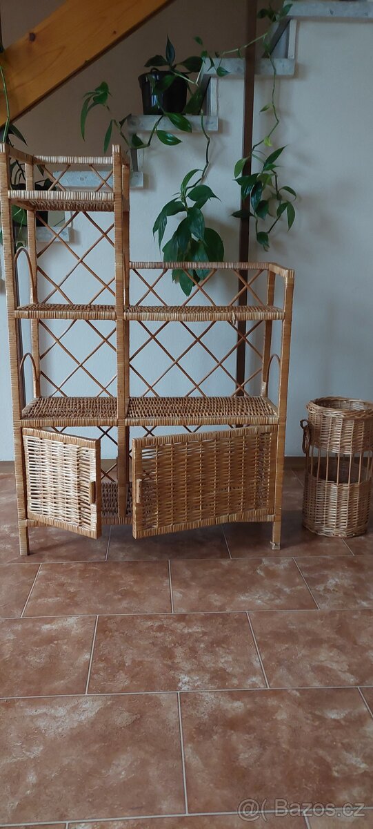 Ratanová komoda - 2