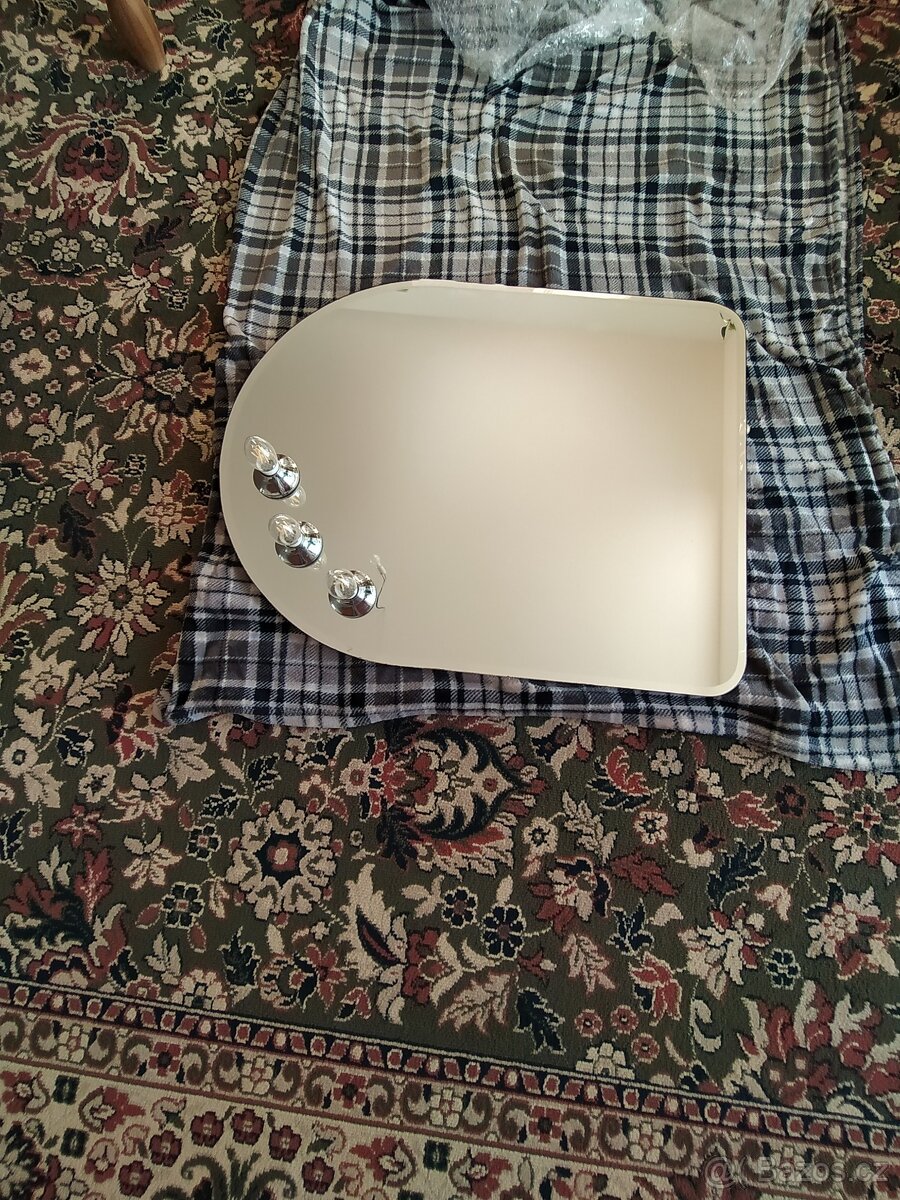 Koupelnové zrcadlo - 2