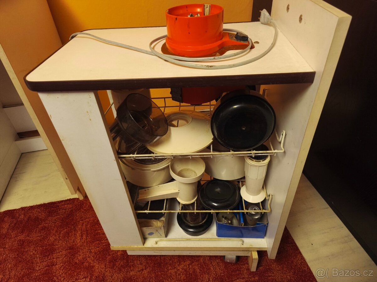 Kuchňský robot eta. - 2