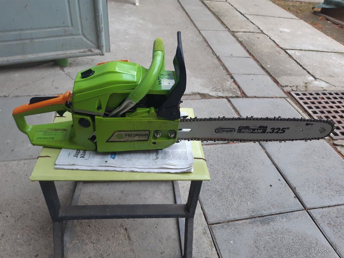 Benzínová motorová pila Fieldmann FZP 4516-B - 2