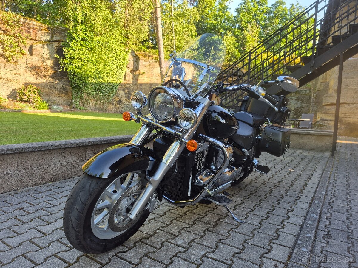 Suzuki Intruder C 1800 R - TOP STAV + VÝBAVA 229.000,- Kč - 2