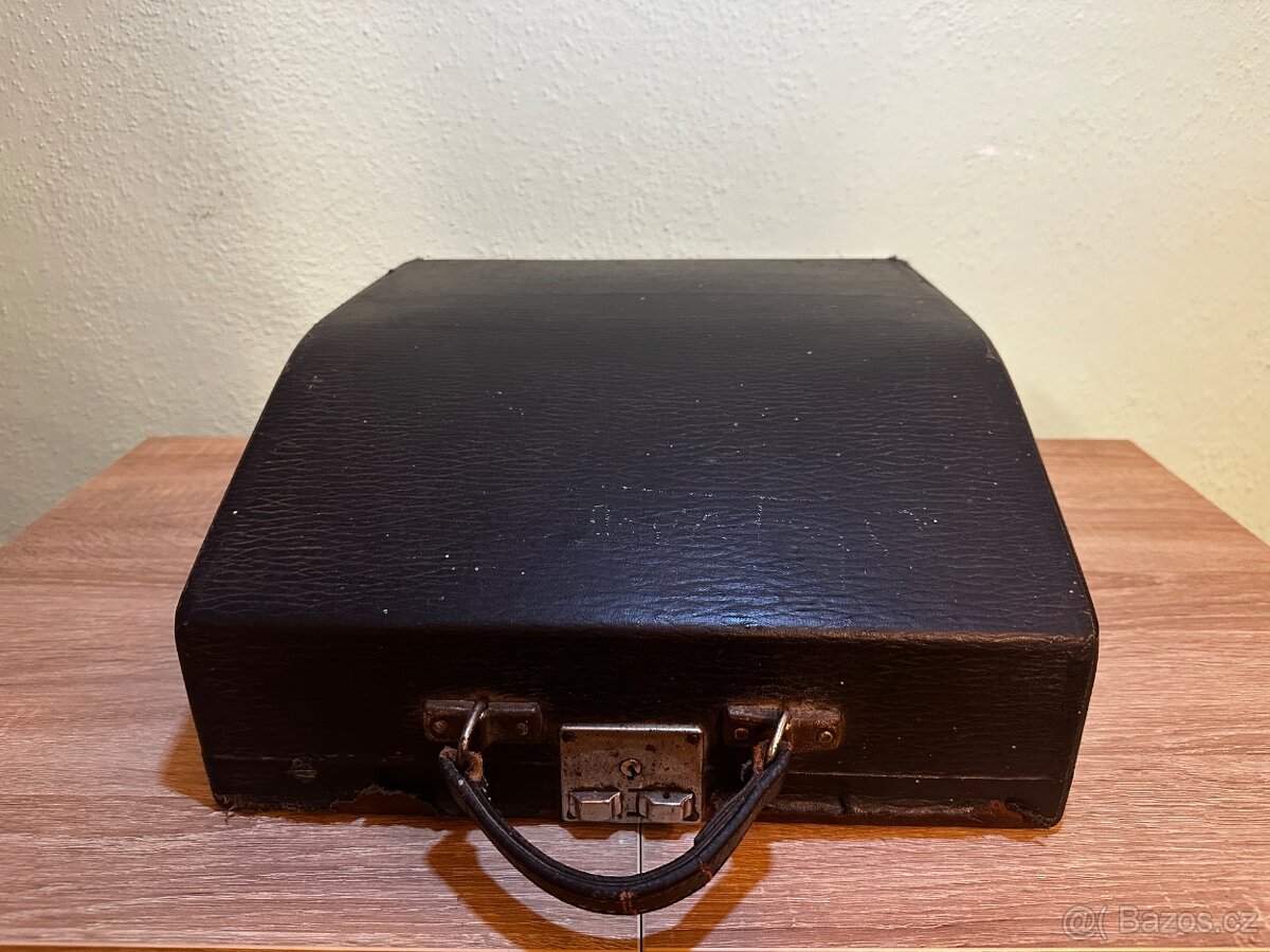 Psací stroj REMINGTON - 2