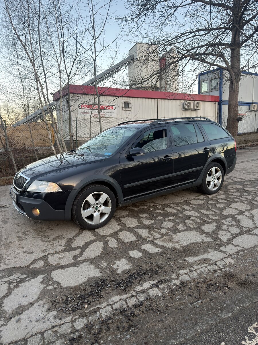 Škoda Octavia Scaut 2,0 103kw 4x4 (výměna) - 2