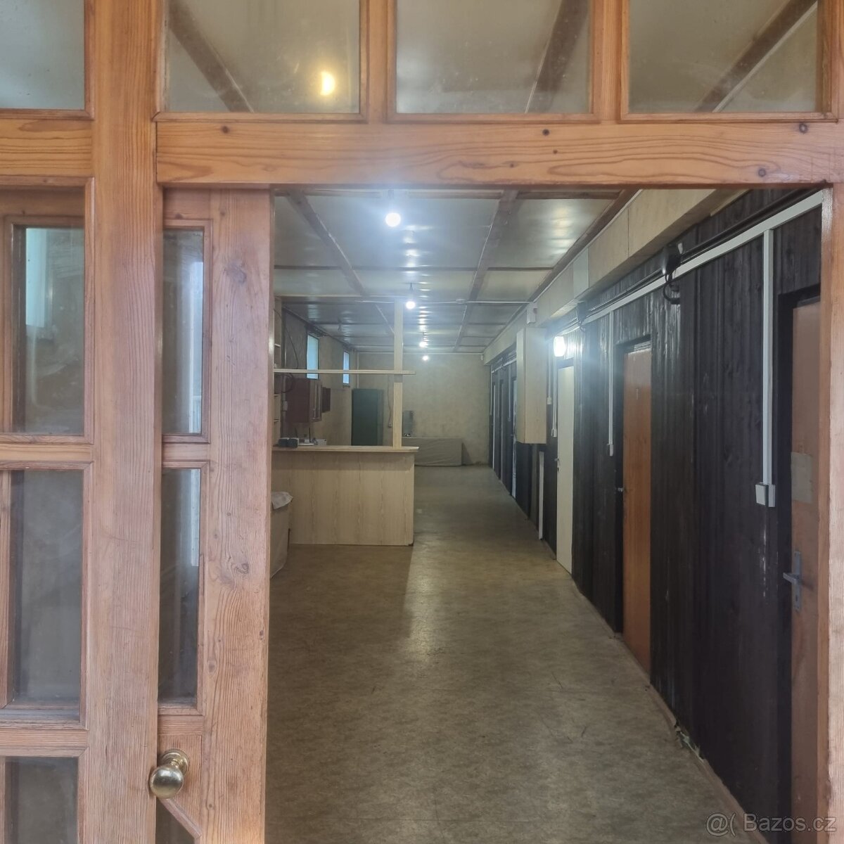 Pronájem nebytových, skladovacích prostor - 2