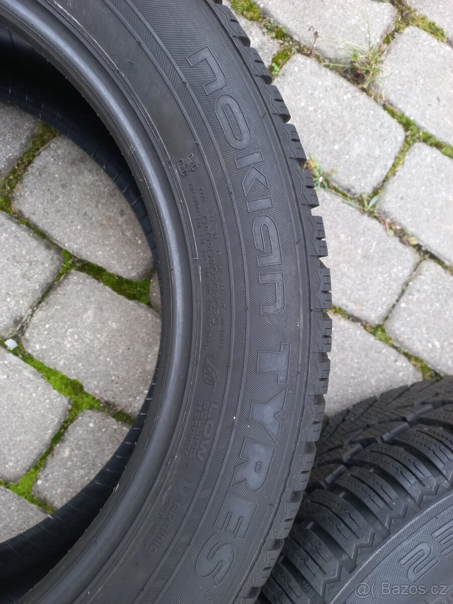235/55 R18 Nokian WR SUV 4 - 2
