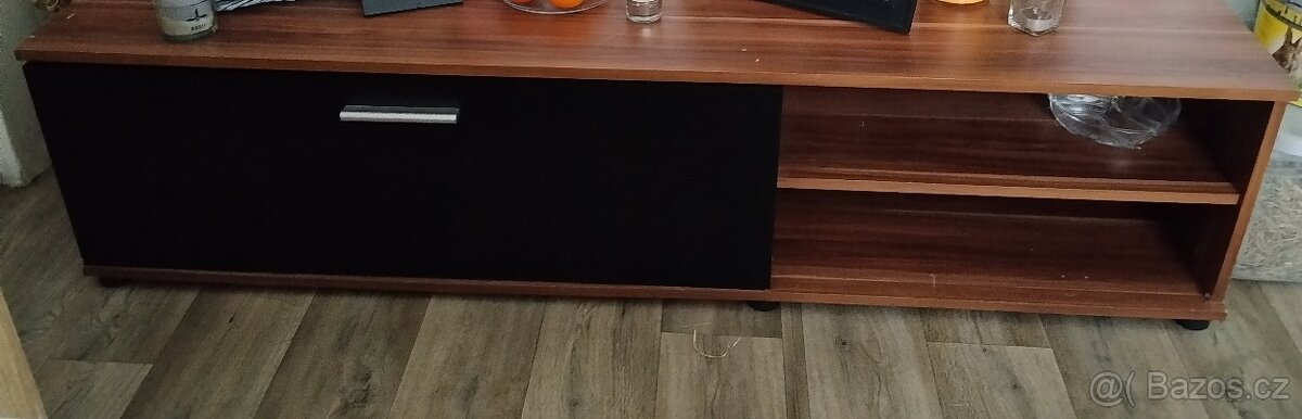 Obývací stěna - 2