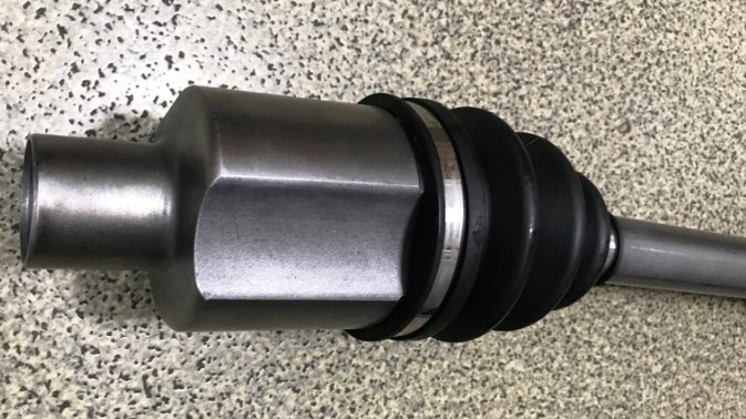 Hnací hřídel poloosa Dacia Duster nová - 2