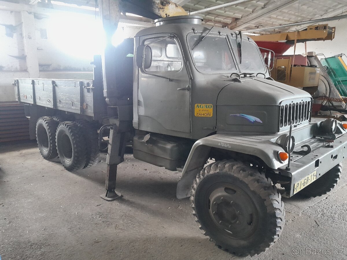 Praga V3S s hydraulickou rukou - 2