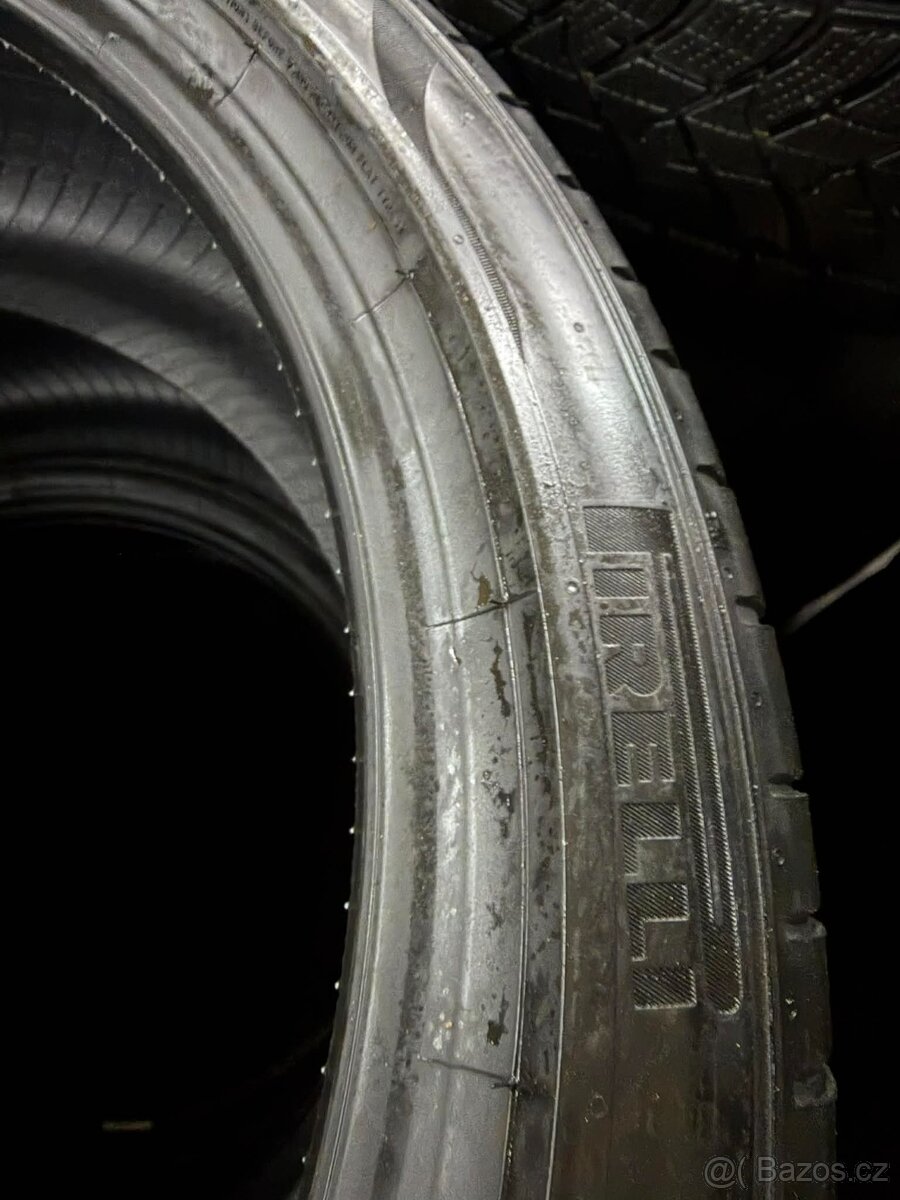 225/40r19 letní Pirelli - 2