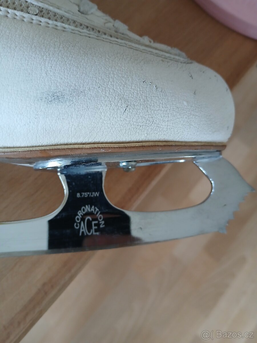 Krasobrusle Edea Fly 240 - 2