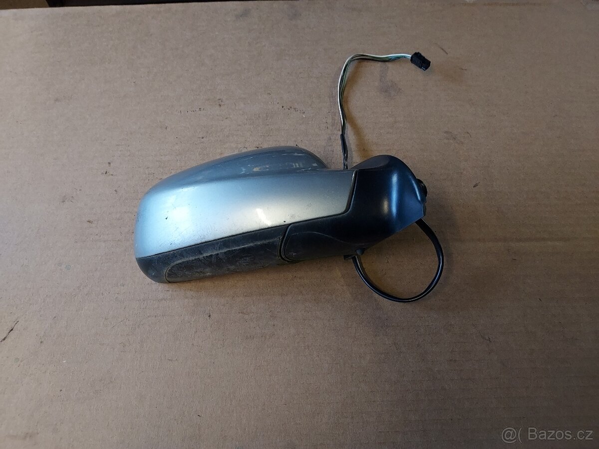 pravé zrcátko Peugeot 307 - 2