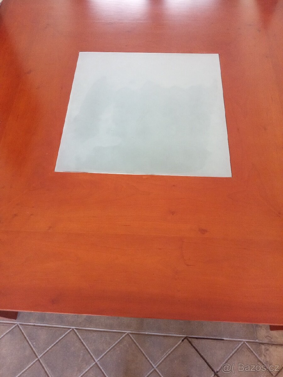 Velký jídelní stůl pro 8 osob - 2