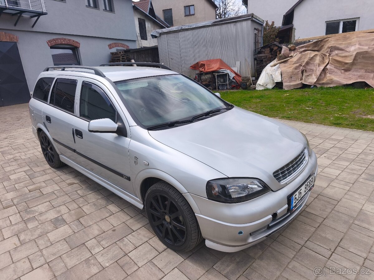 Prodám Opel Astra caravan 1.7dti 55kw.Nová STK - 2