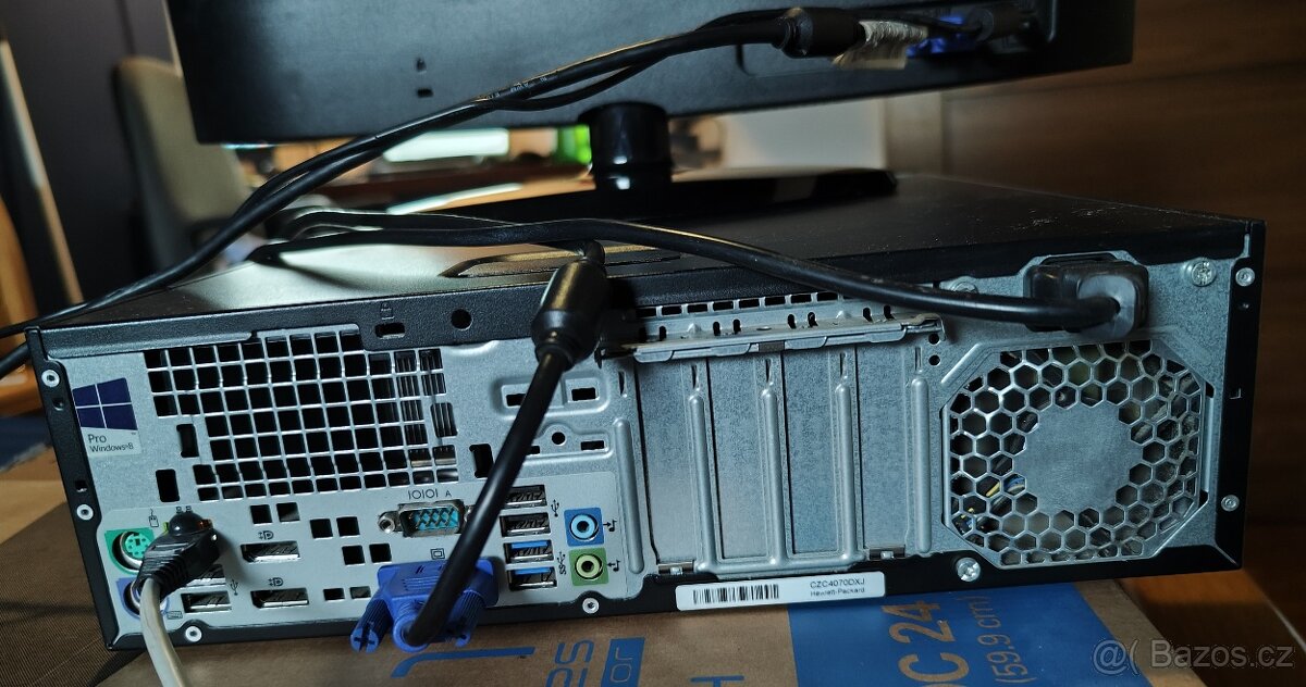 PC sestava HP (počítač + monitor) - 2