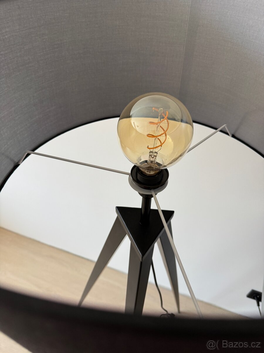 Lampa stojaci - 2
