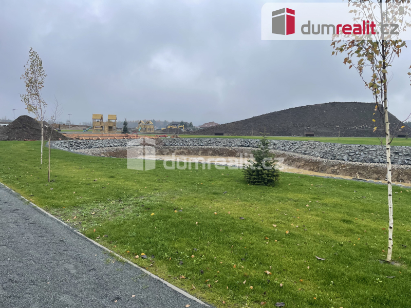 Prodej exkluzivních pozemků k výstavbě rodinných domů v obci - 2