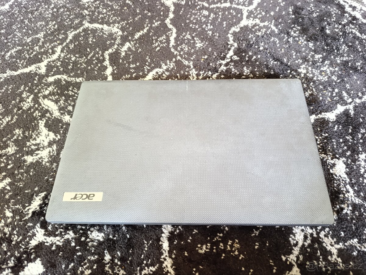 Notebook Acer Aspire 7520G – na náhradní díly / k opravě
- 2