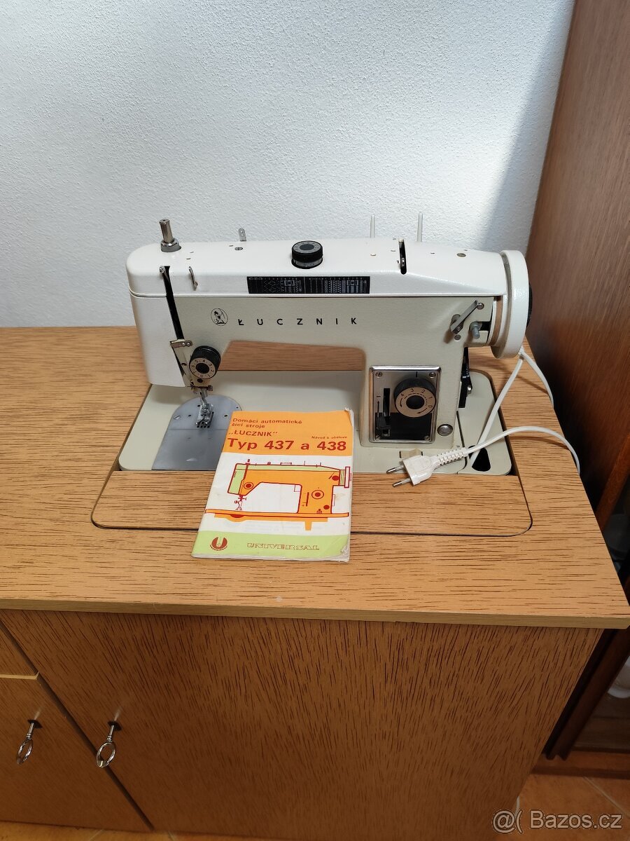 Sici stroj Lcznik - 2