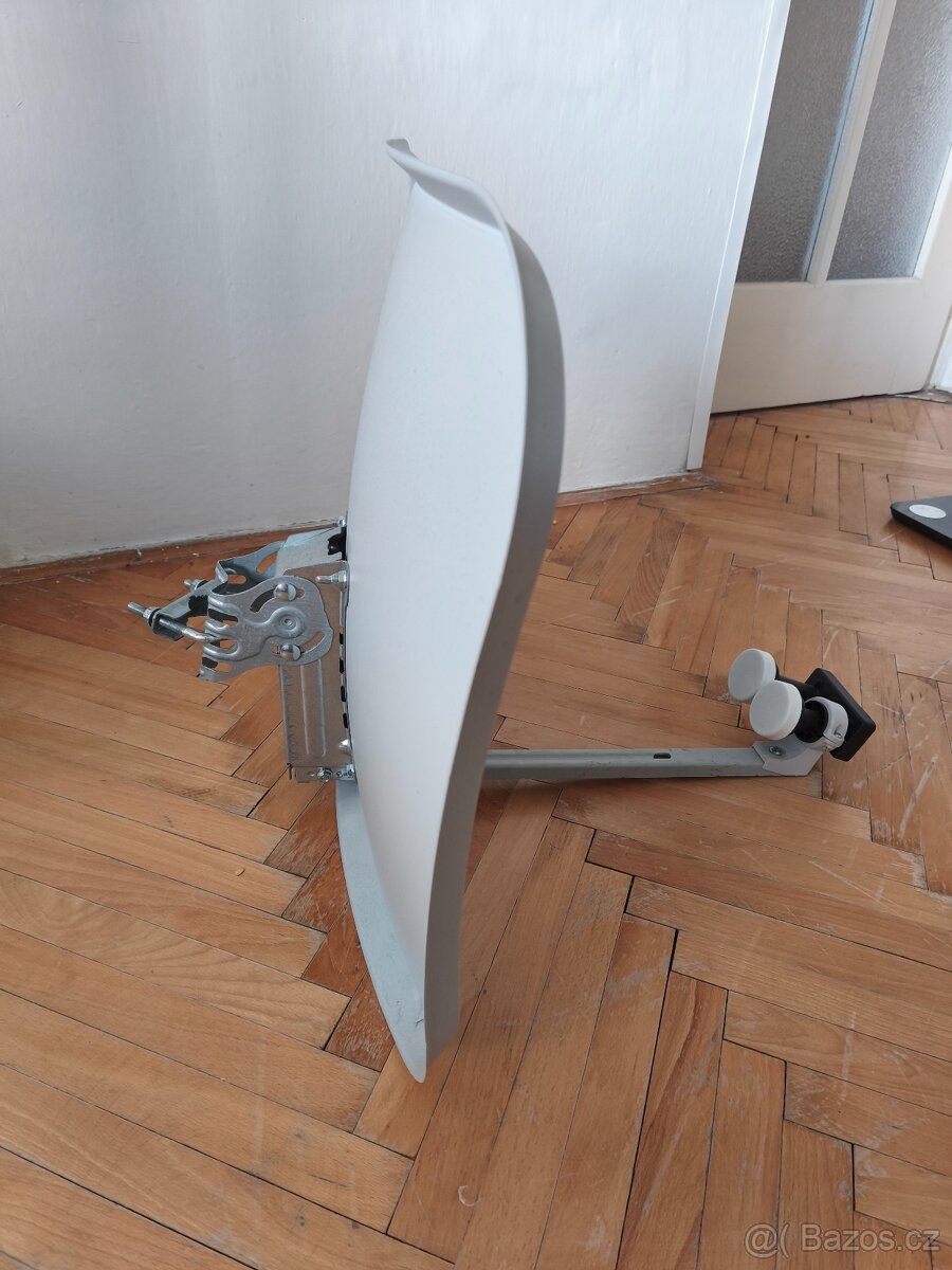 Sat anténa +LNB twin - 2