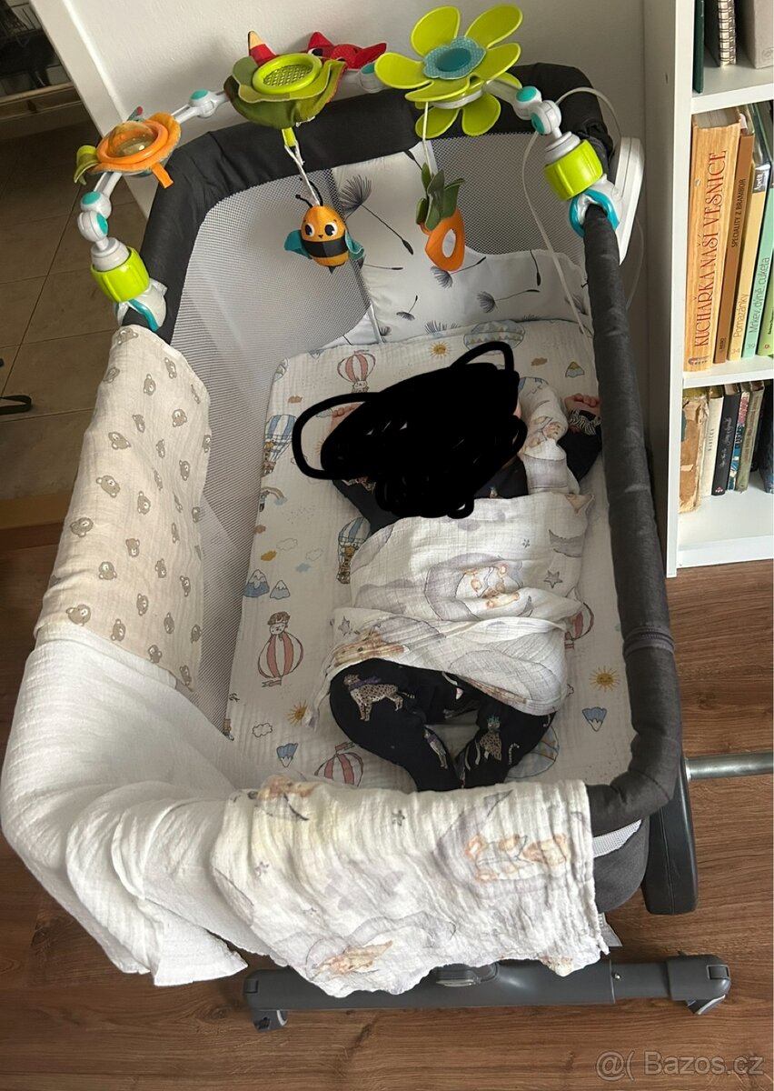 Postýlka na kolečkách Lionelo Aura Grey Graphite - 2