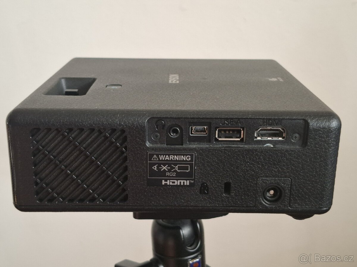 Projector Epson ef-11 - 2