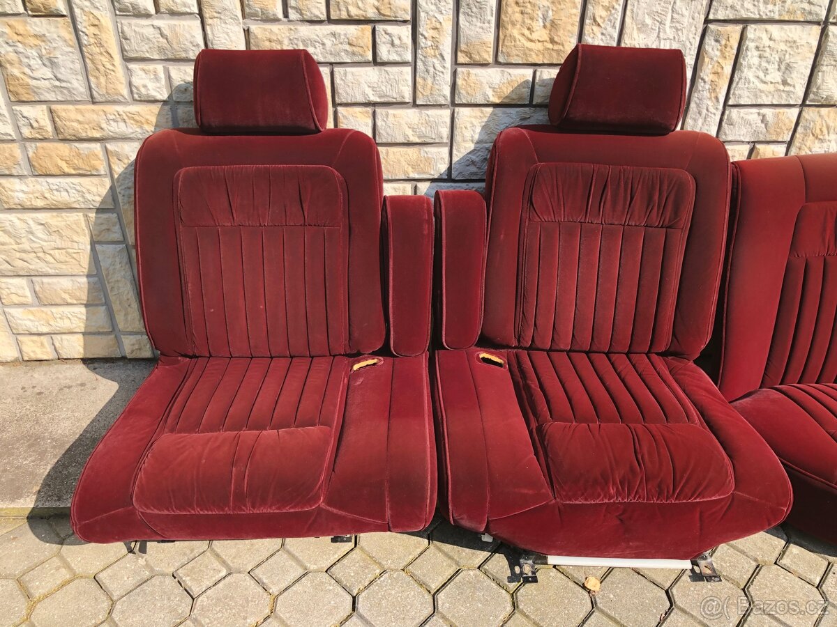 Ford Crown Victoria - sedadla - 2