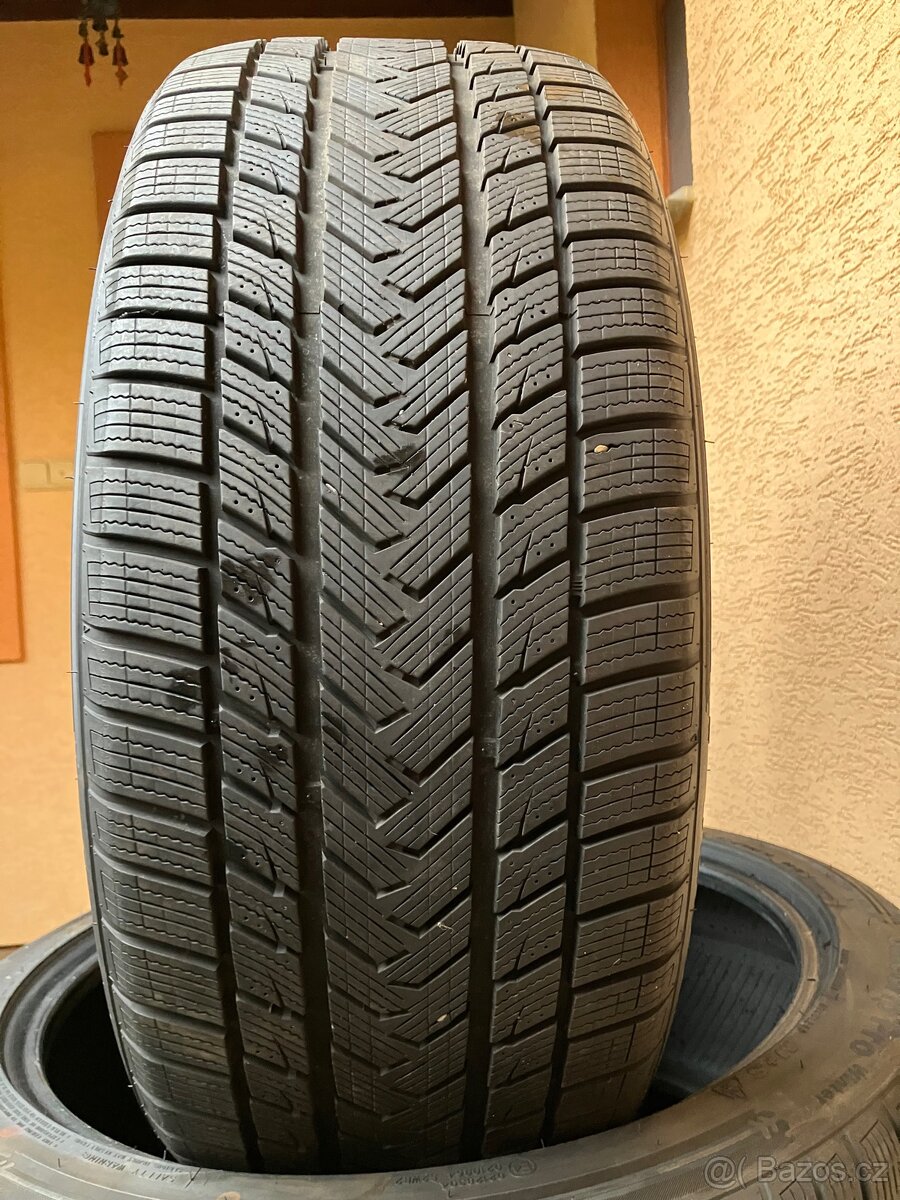 Zimní Gripmax 265/40/21 - 2