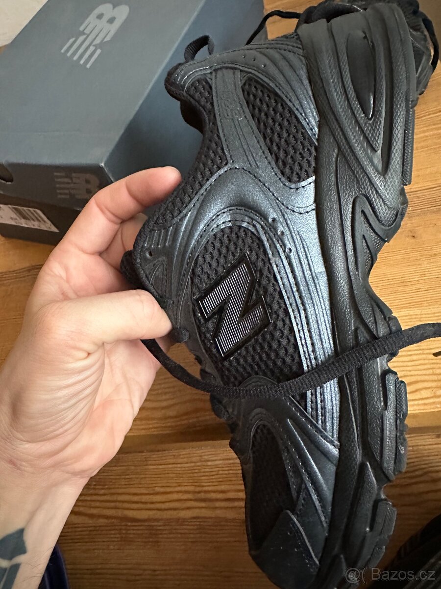 New balance 520 černý - 2