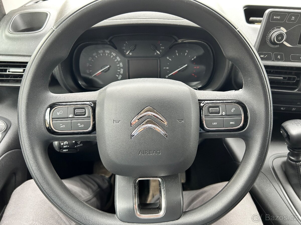 Berlingo pro převoz invalidního vozíku - 2