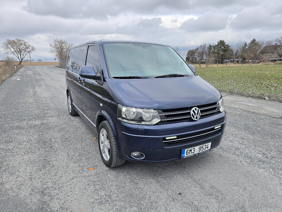 VW Multivan T5.1 2.0TDi Highline - 2