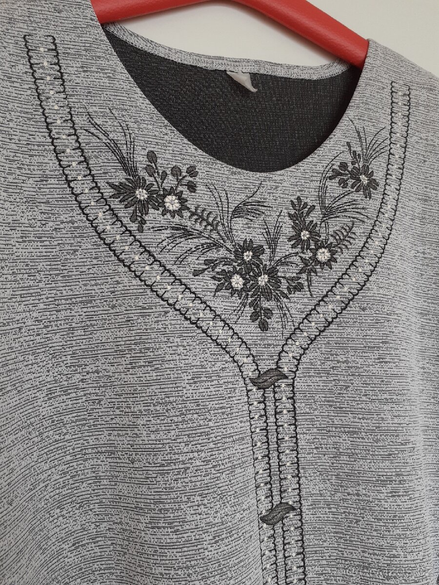 Dámská šedá halenka 46/48 - 2