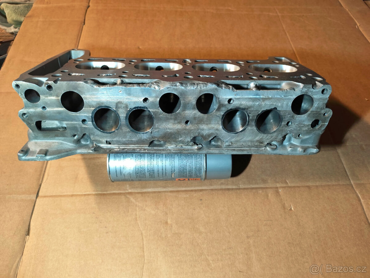 Lada VFTS - Hlava válců, velké ventily - 2