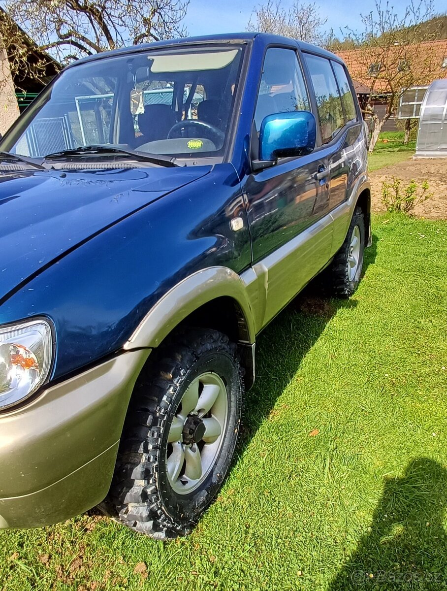 Nissan Terrano - 2