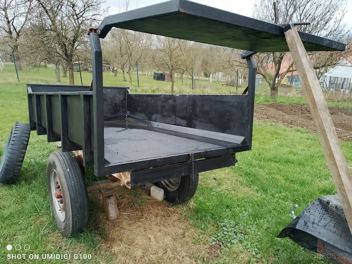 Vlečka za traktor - 2