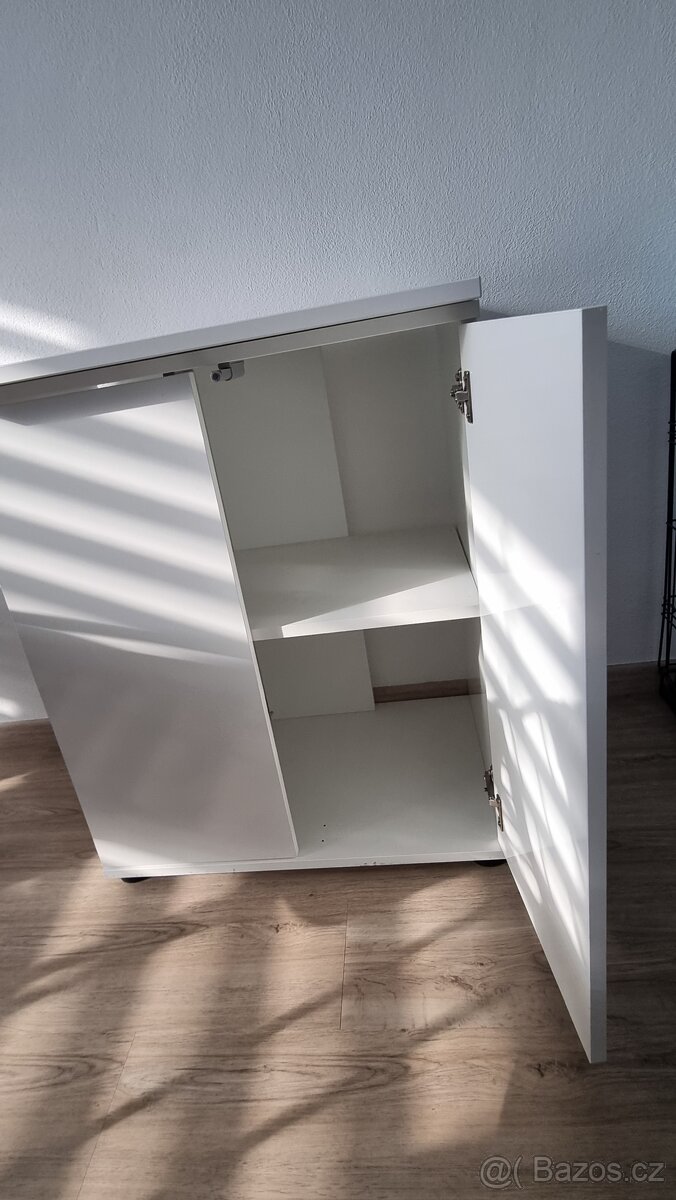 Daruji skříňku - 2