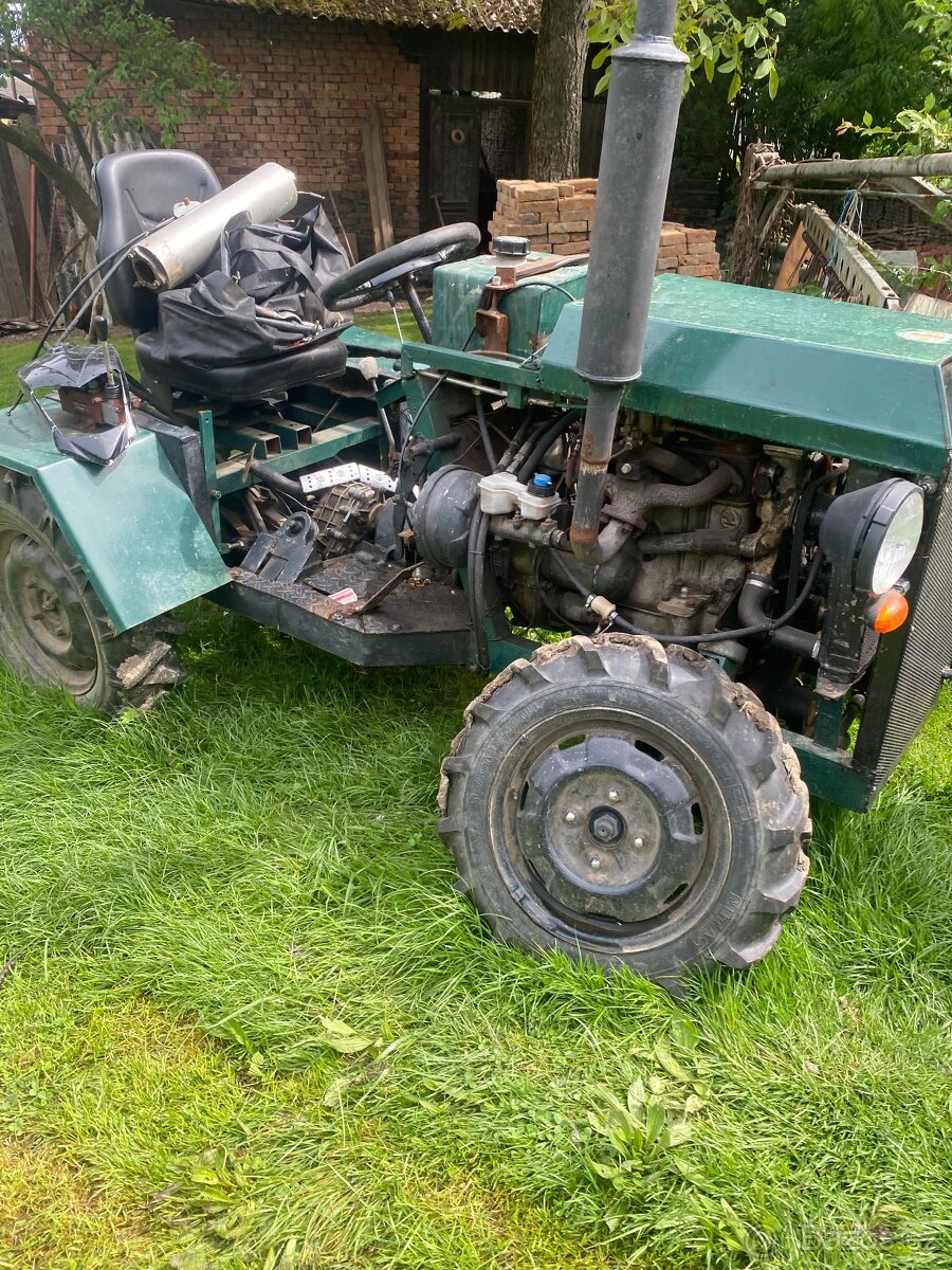 Malotraktor 1202 - 2